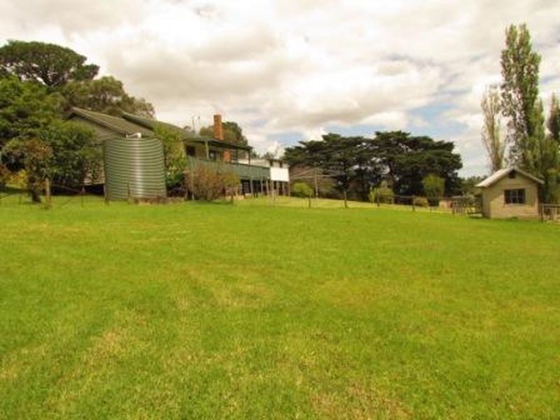 74 Kerrs Lane, Lysterfield VIC 3156