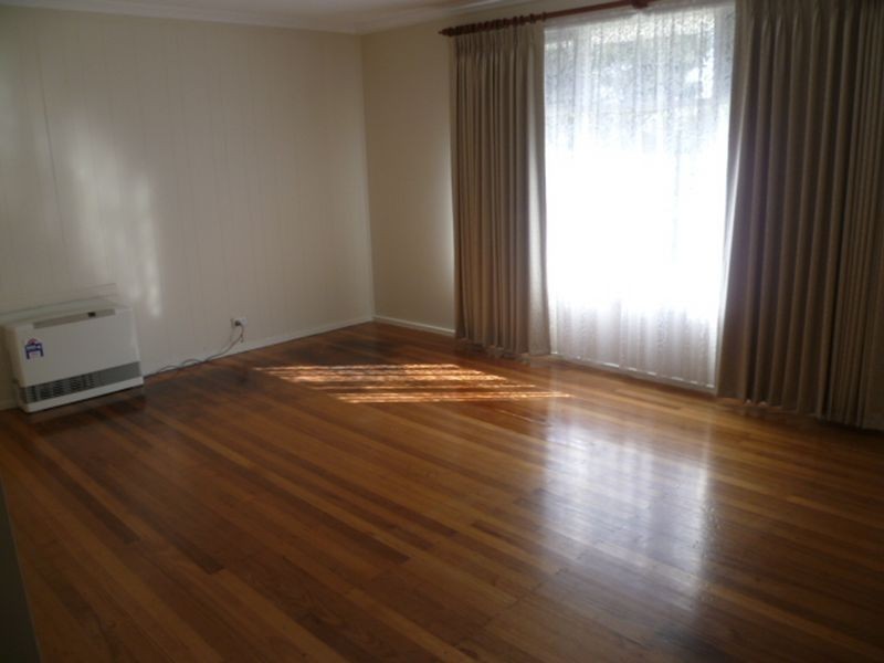 32 Lloyd Street, Knoxfield VIC 3180