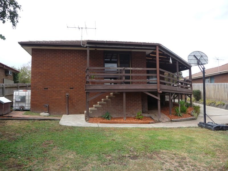 14 Giles Retreat, Endeavour Hills VIC 3802