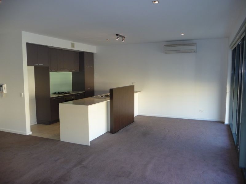12/2-4 Blair Road, Glen Waverley VIC 3150