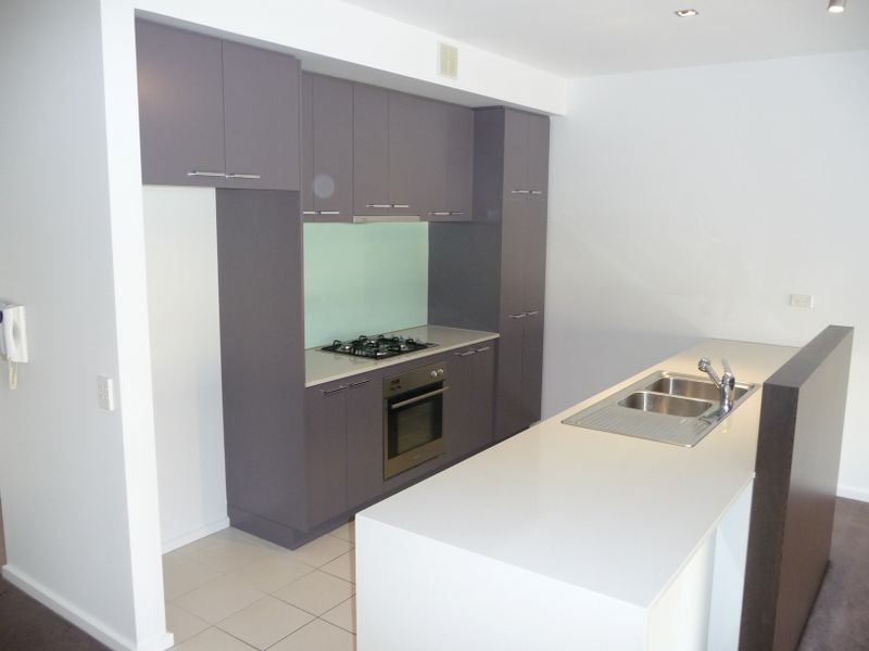 12/2-4 Blair Road, Glen Waverley VIC 3150