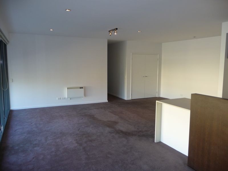 12/2-4 Blair Road, Glen Waverley VIC 3150