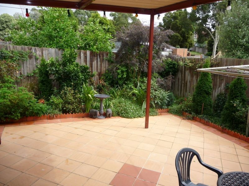 2/8 Ling Court, Mulgrave VIC 3170