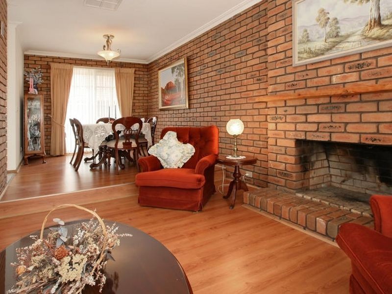 43 Willow Avenue, Rowville VIC 3178