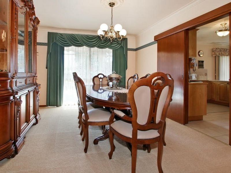 53 Buckingham Drive, Rowville VIC 3178