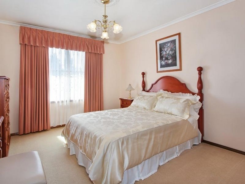 53 Buckingham Drive, Rowville VIC 3178