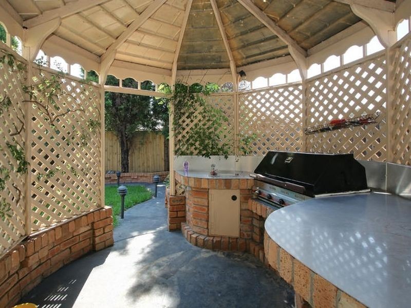 53 Buckingham Drive, Rowville VIC 3178