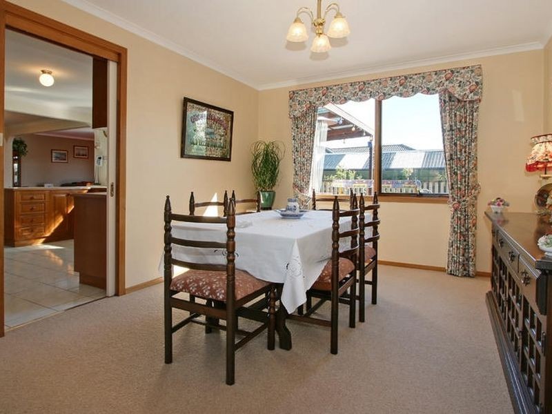 3 Edmond Court, Rowville VIC 3178