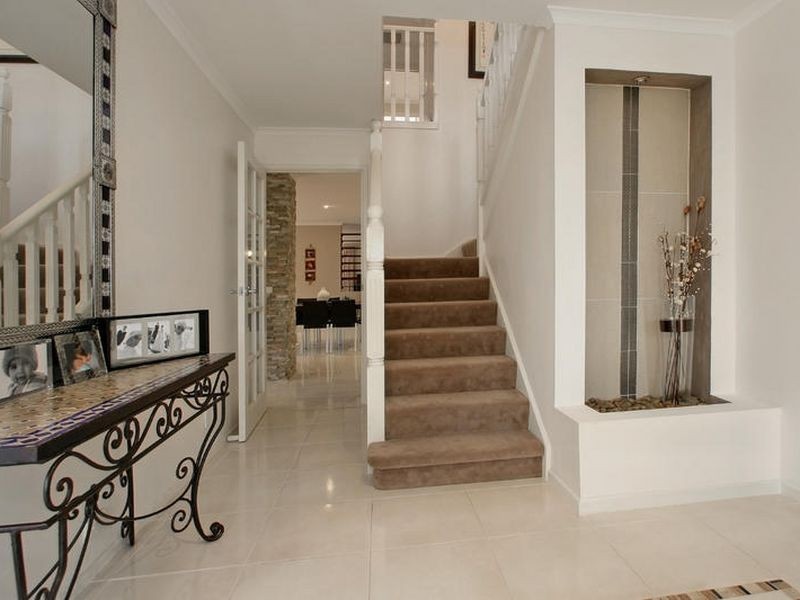 6 George Knox Drive, Rowville VIC 3178