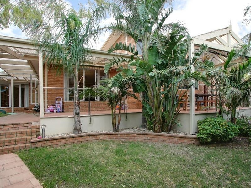 6 George Knox Drive, Rowville VIC 3178