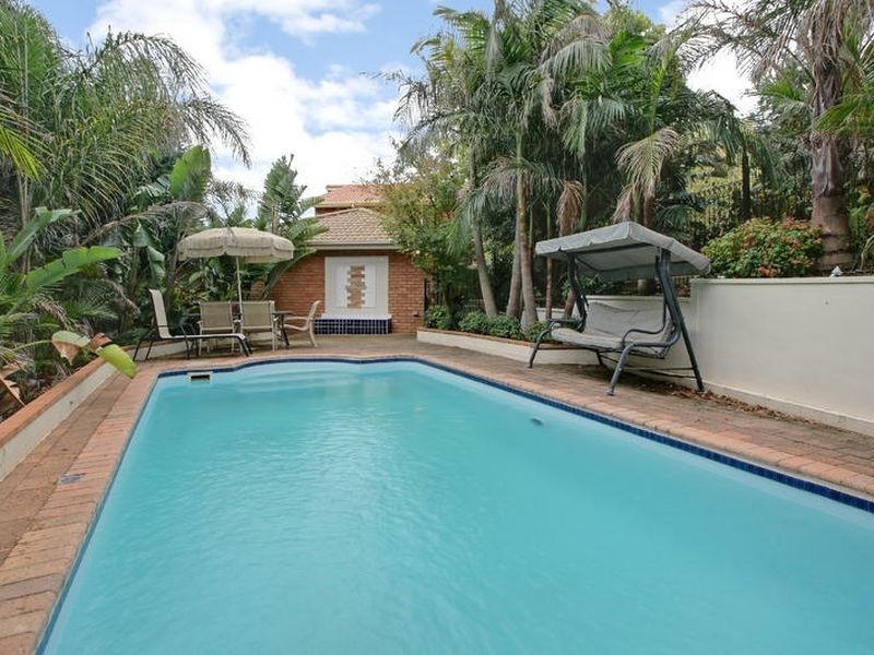 6 George Knox Drive, Rowville VIC 3178