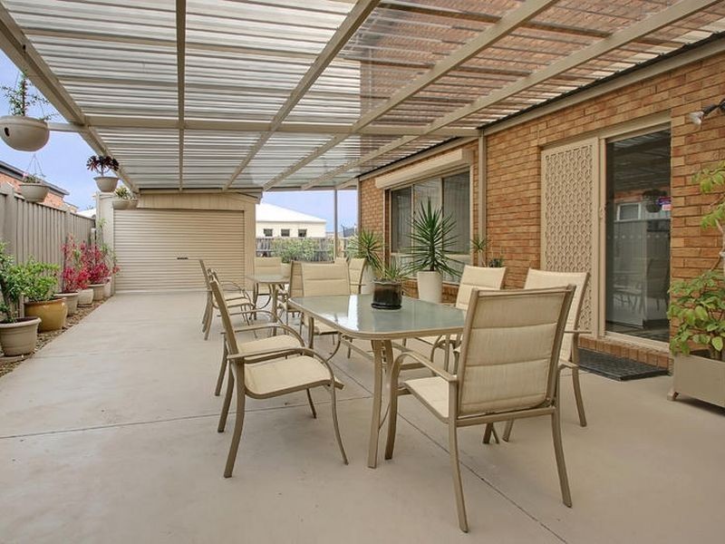 64 Langhorne Crescent, Rowville VIC 3178