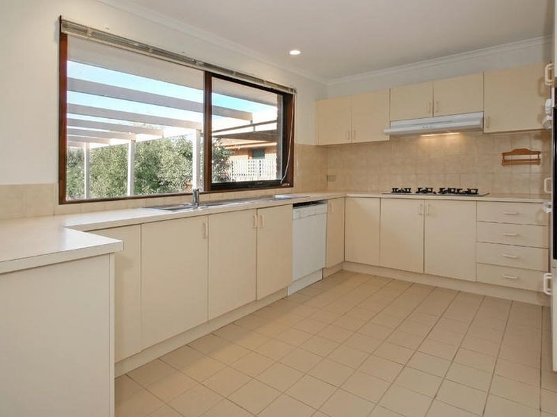 16 Wahroonga Court, Rowville VIC 3178