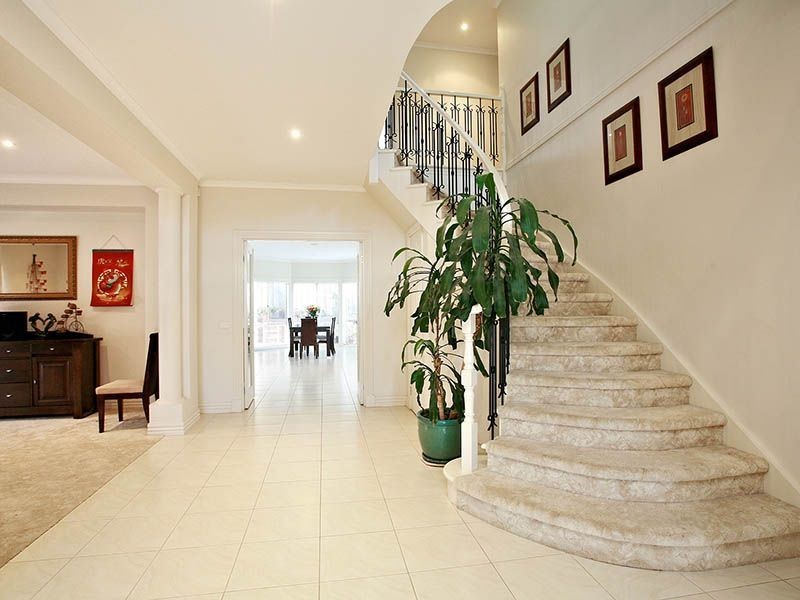 2 Maddy Court, Rowville VIC 3178