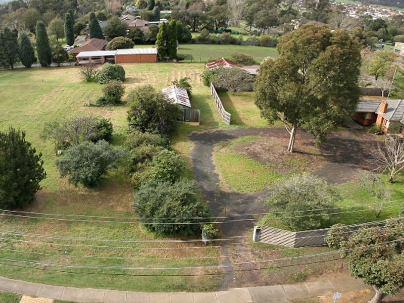 12 Taylors Lane, Rowville VIC 3178