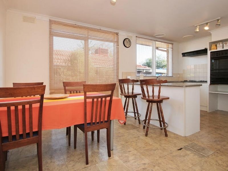 42 Avalon Road, Rowville VIC 3178