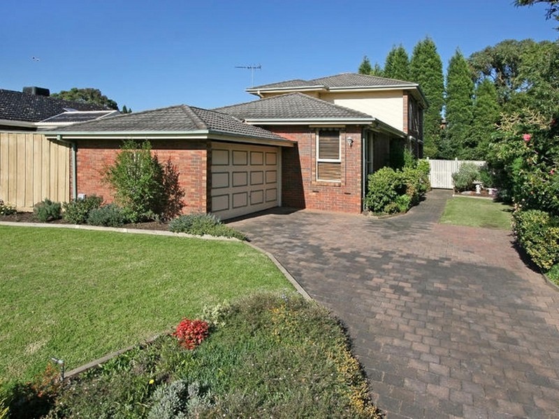 26 Fewster Drive, Wantirna South VIC 3152