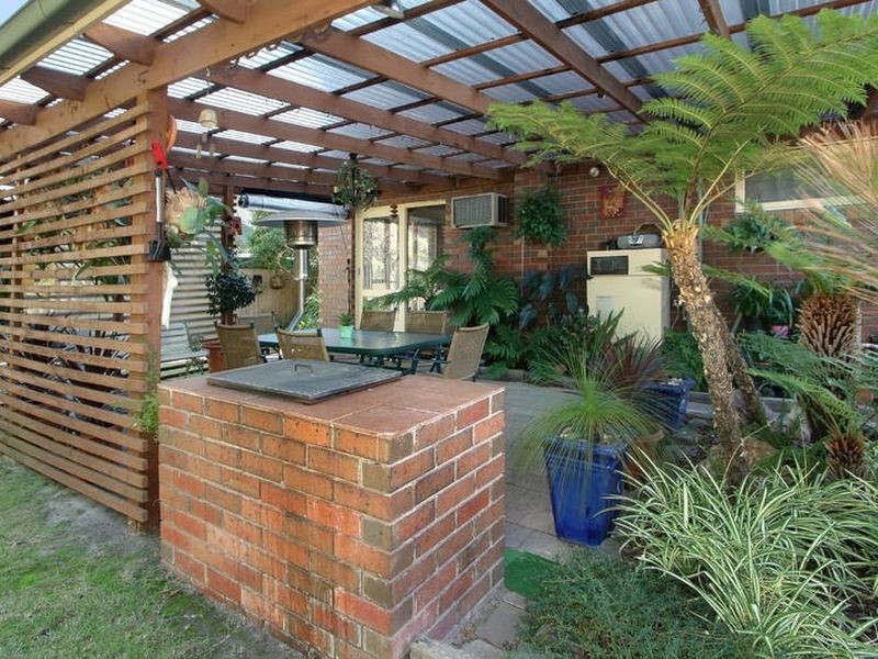 26 Fewster Drive, Wantirna South VIC 3152