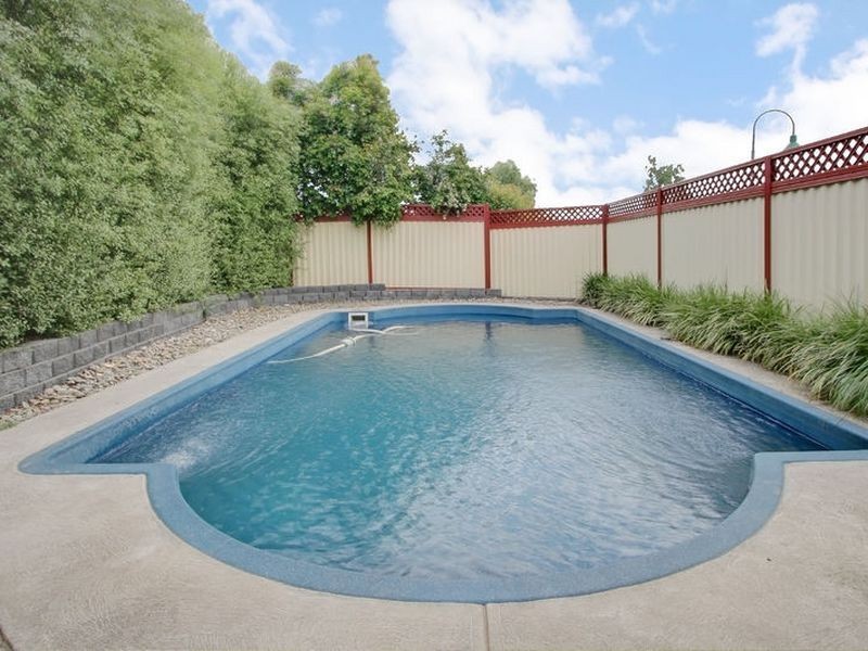 1 The Croft, Lysterfield VIC 3156