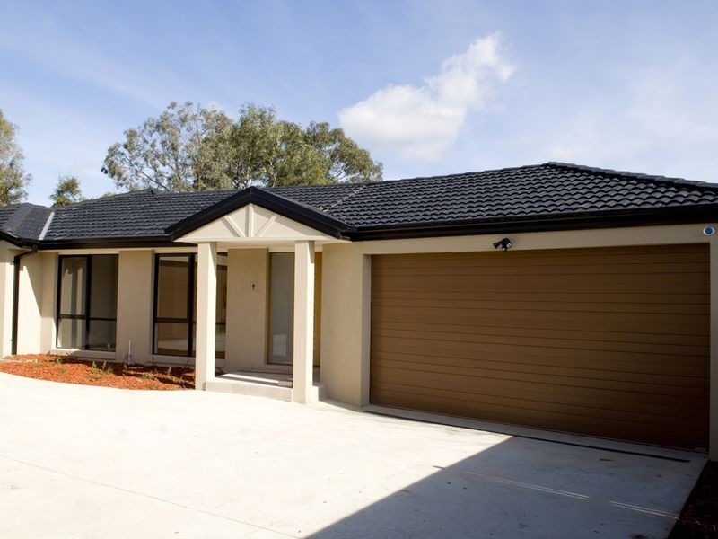 2/8 Louise Court, Lysterfield VIC 3156