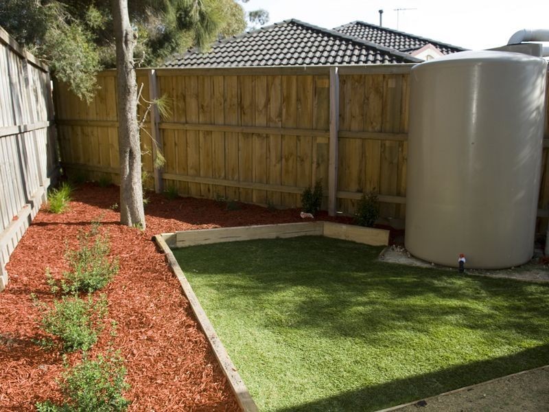 2/8 Louise Court, Lysterfield VIC 3156