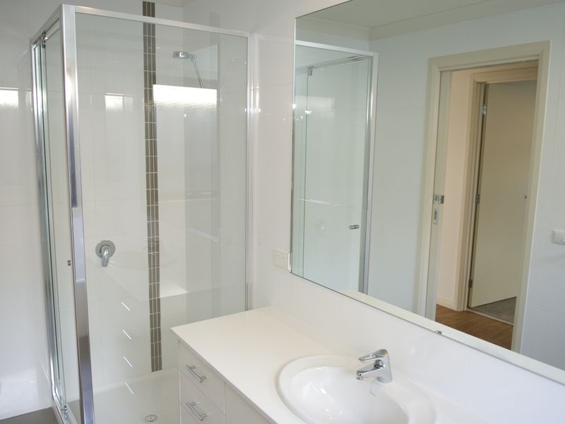 2/8 Louise Court, Lysterfield VIC 3156