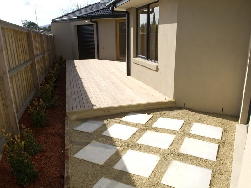 2/8 Louise Court, Lysterfield VIC 3156
