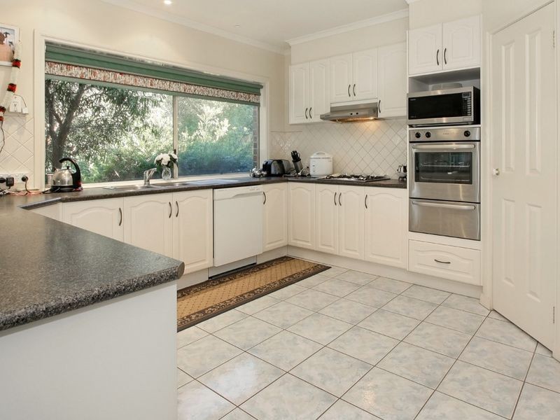 9 Kalimna Court, Rowville VIC 3178