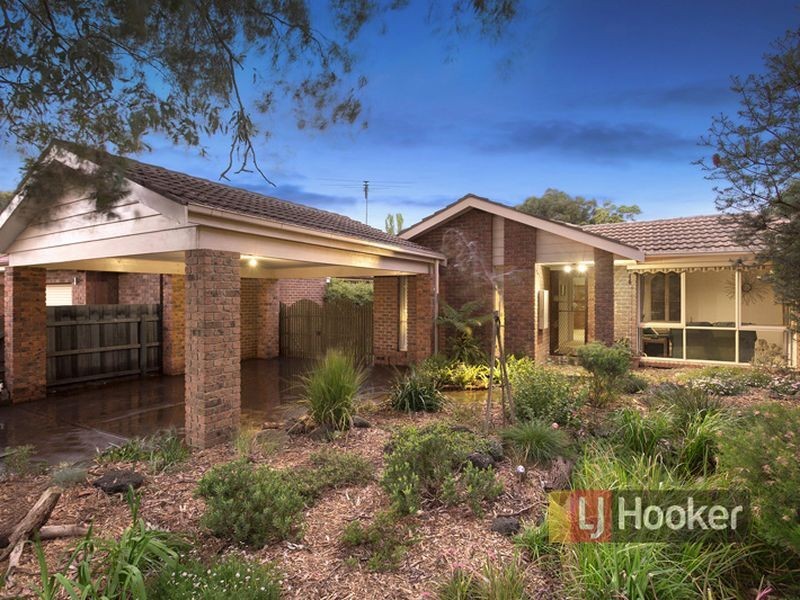 13 Mersey Close, Rowville VIC 3178