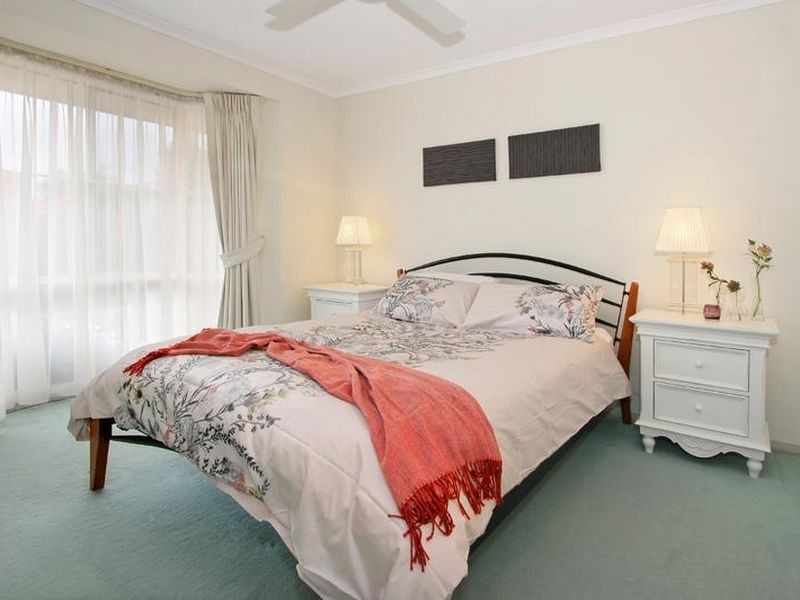 43 Airedale Way, Rowville VIC 3178