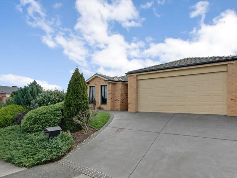 61 Victoria Knox Avenue, Rowville VIC 3178