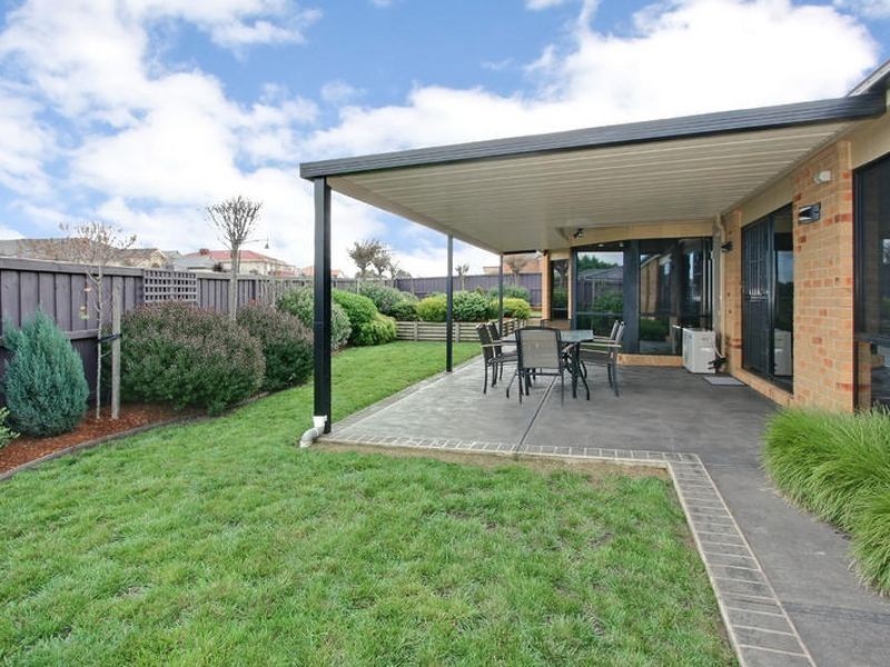 61 Victoria Knox Avenue, Rowville VIC 3178