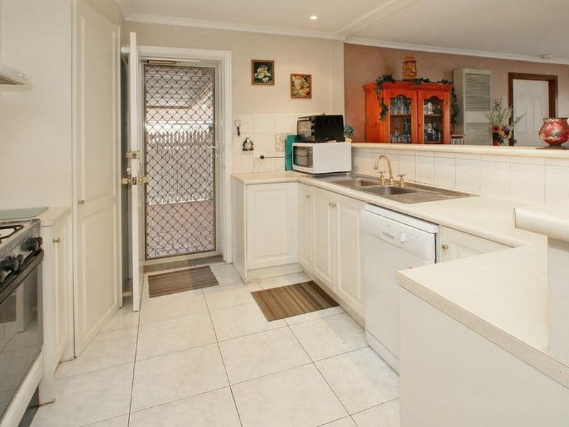 7 Rayner Close, Rowville VIC 3178