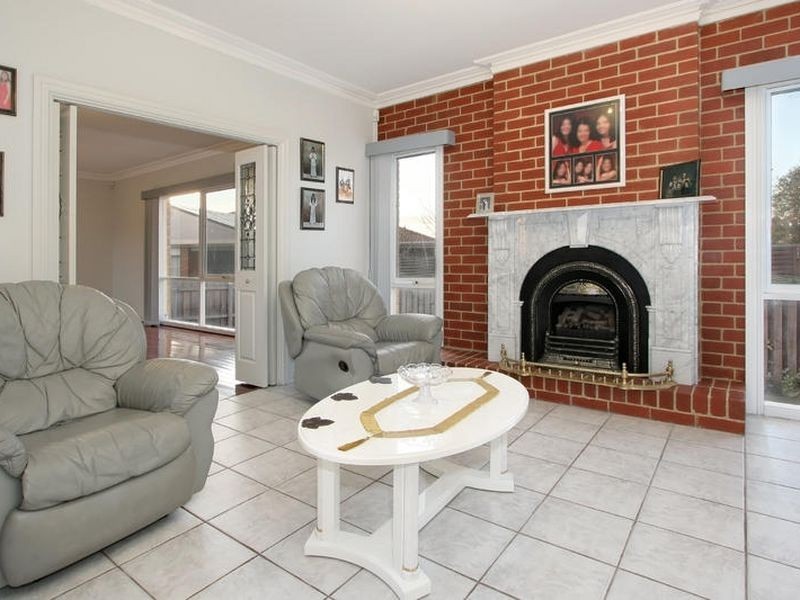 8 Spalding Court, Rowville VIC 3178