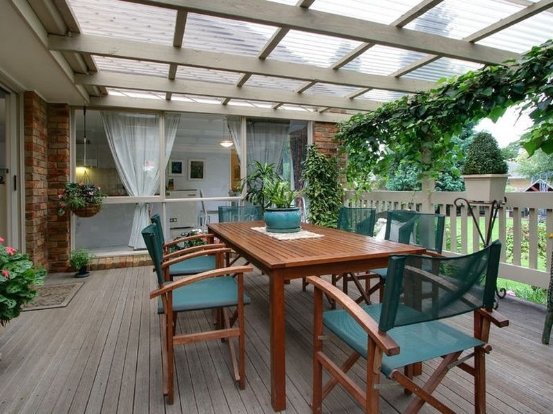 23 St John Place, Rowville VIC 3178