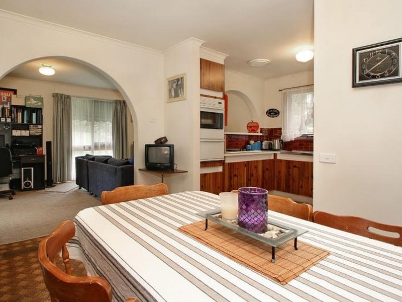 6 Barbican Court, Rowville VIC 3178