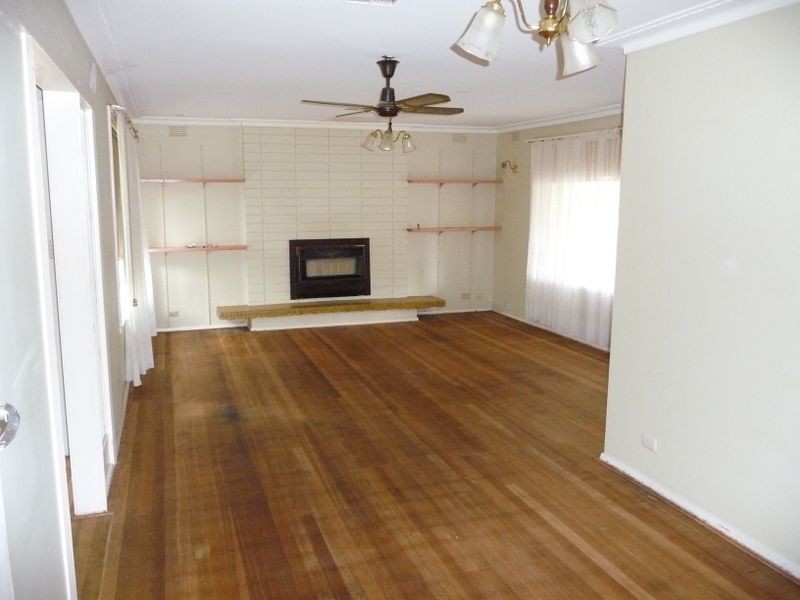 3 Valetta Crescent, Knoxfield VIC 3180