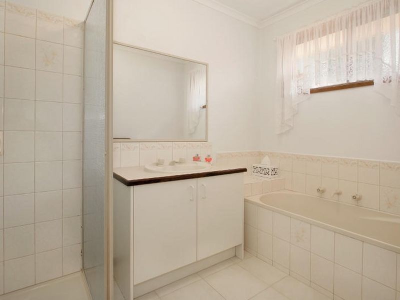 11 Babinda Court, Rowville VIC 3178