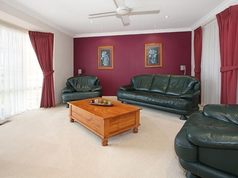 4 Glenn Court, Rowville VIC 3178