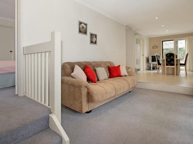 4 Mitta Close, Rowville VIC 3178