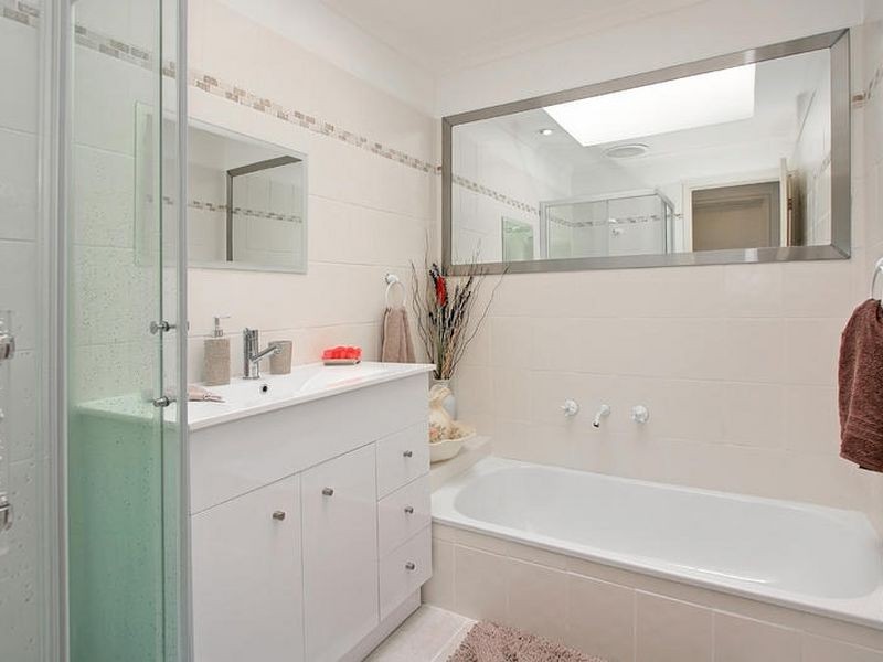 4 Mitta Close, Rowville VIC 3178