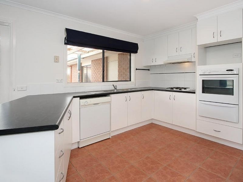 5 Somerset Court, Narre Warren South VIC 3805