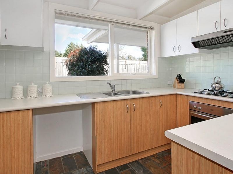 1/28 Burchall Crescent, Rowville VIC 3178