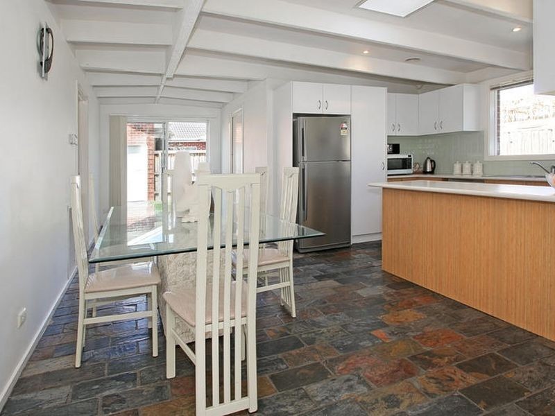 1/28 Burchall Crescent, Rowville VIC 3178