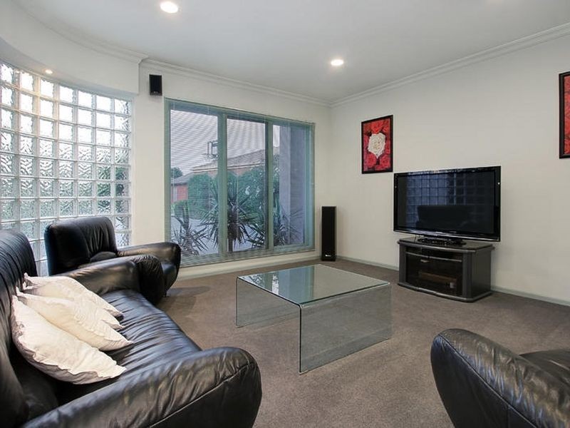 13 Comfort Close, Rowville VIC 3178