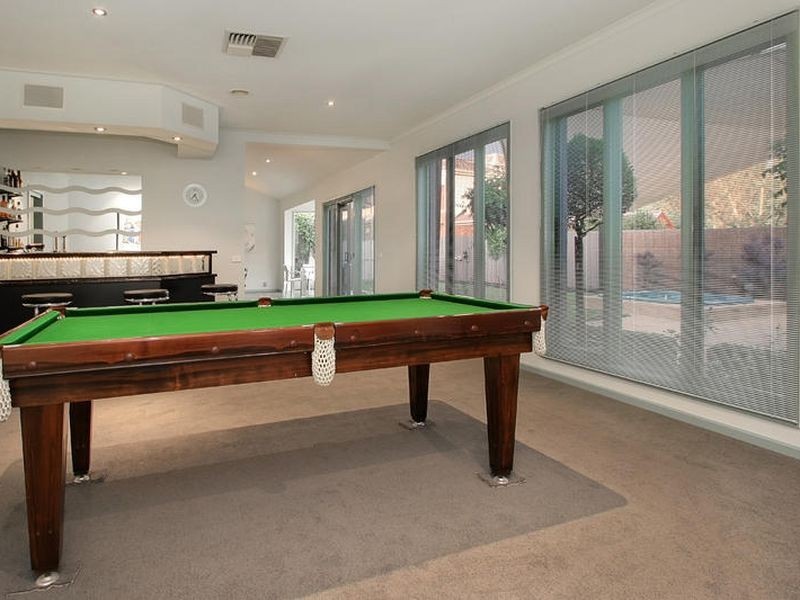 13 Comfort Close, Rowville VIC 3178