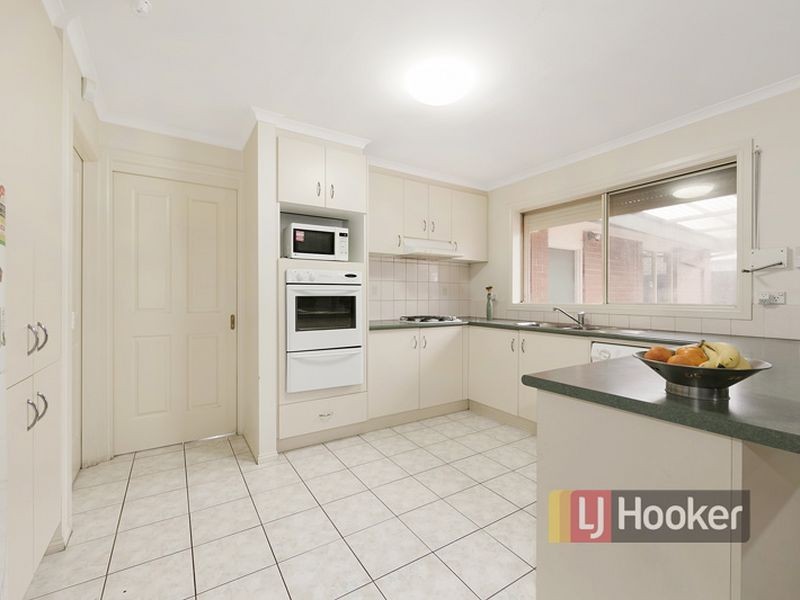 28 Tara Close, Rowville VIC 3178