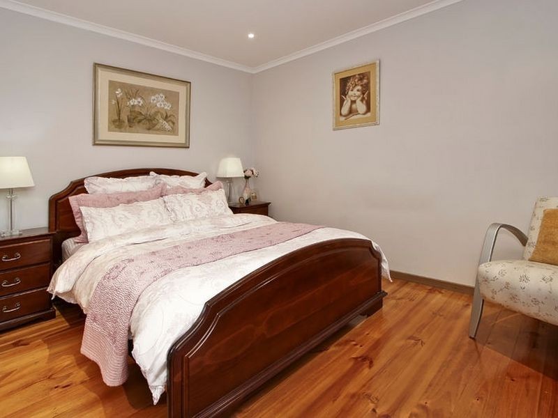 76 Balladonia Road, Rowville VIC 3178