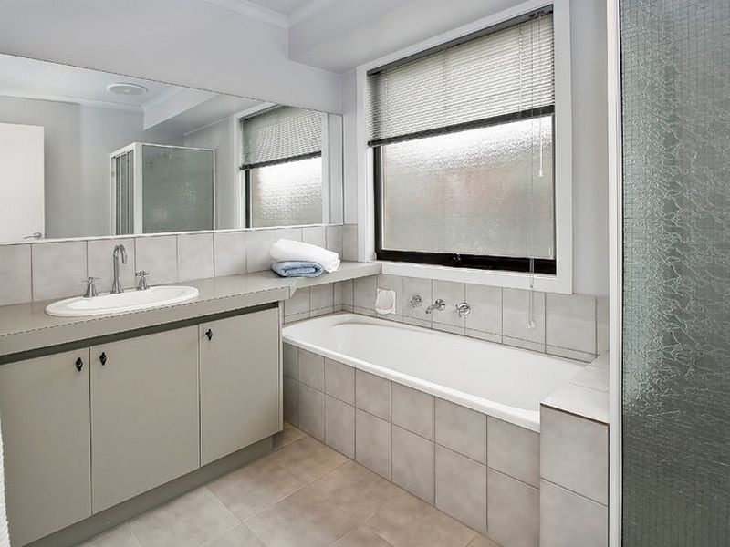 76 Balladonia Road, Rowville VIC 3178