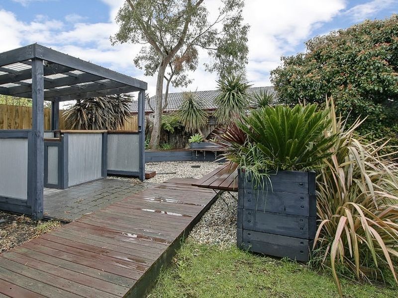 76 Balladonia Road, Rowville VIC 3178